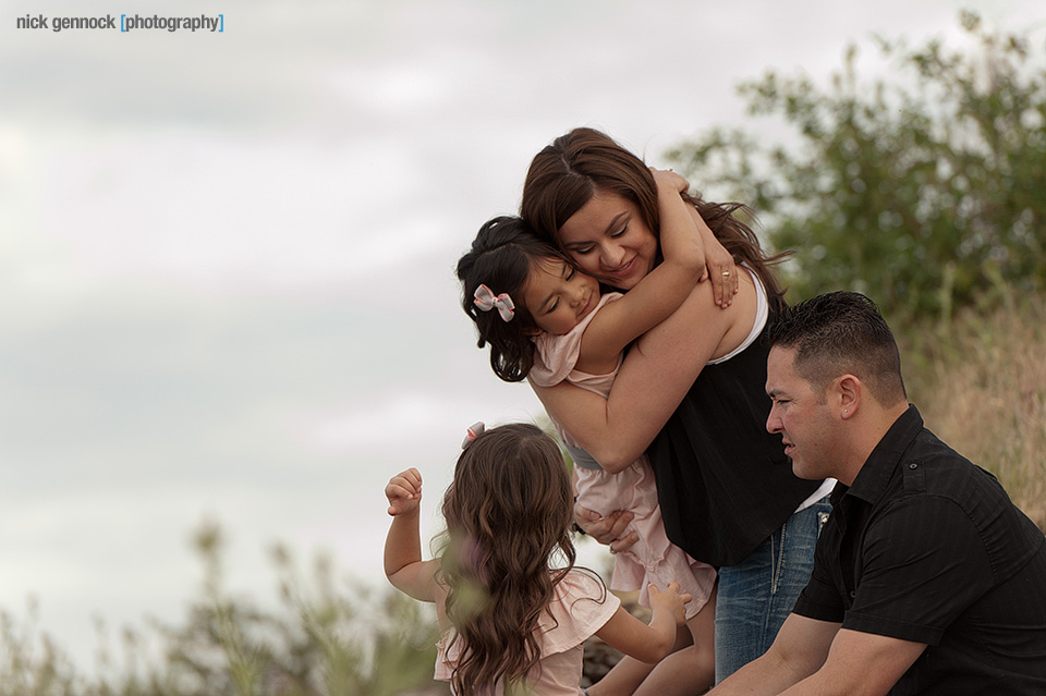 Vizcarra Family photographed by Nick Gennock Photography Fresno CA